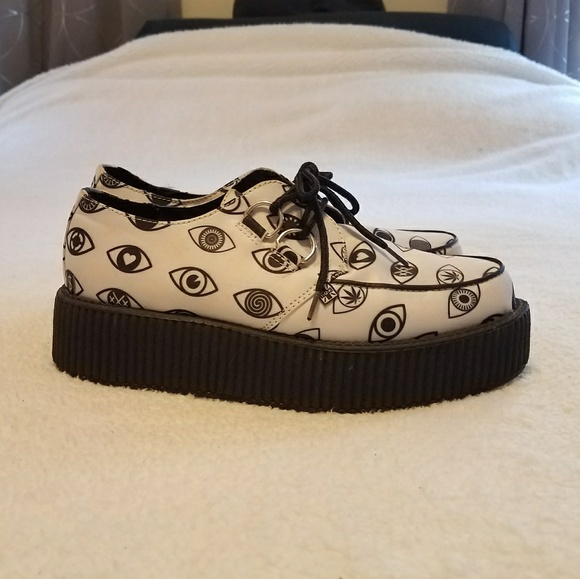 Dolls Kill Shoes - T.U.K. - eyeball creeper shoes